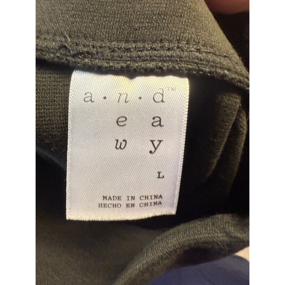 Women's A New Day Black Leggings Size L - Picture 3 of 3